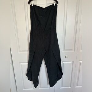 DREW Anthropologie Emerson Jumpsuit Charcoal Strapless Split
Leg